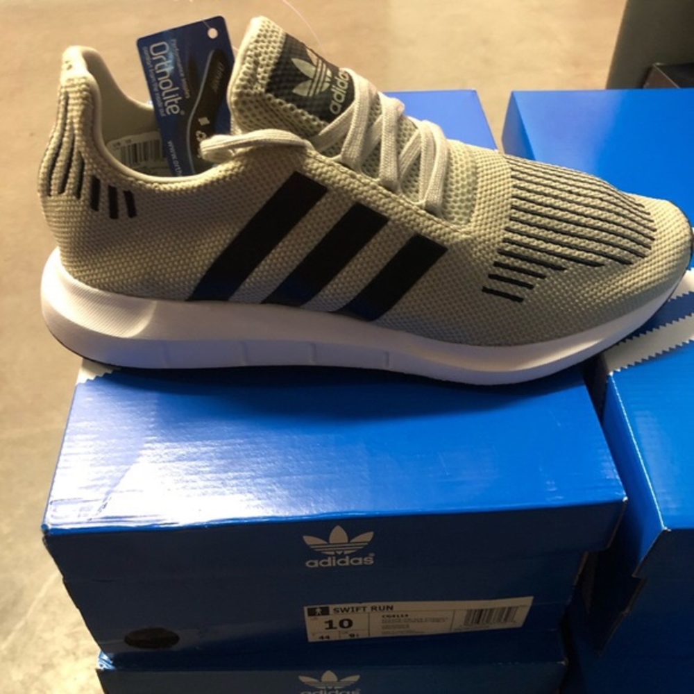 Adidas men’s shoes Swift Run CG4114 b8 - Picture 5 of 6